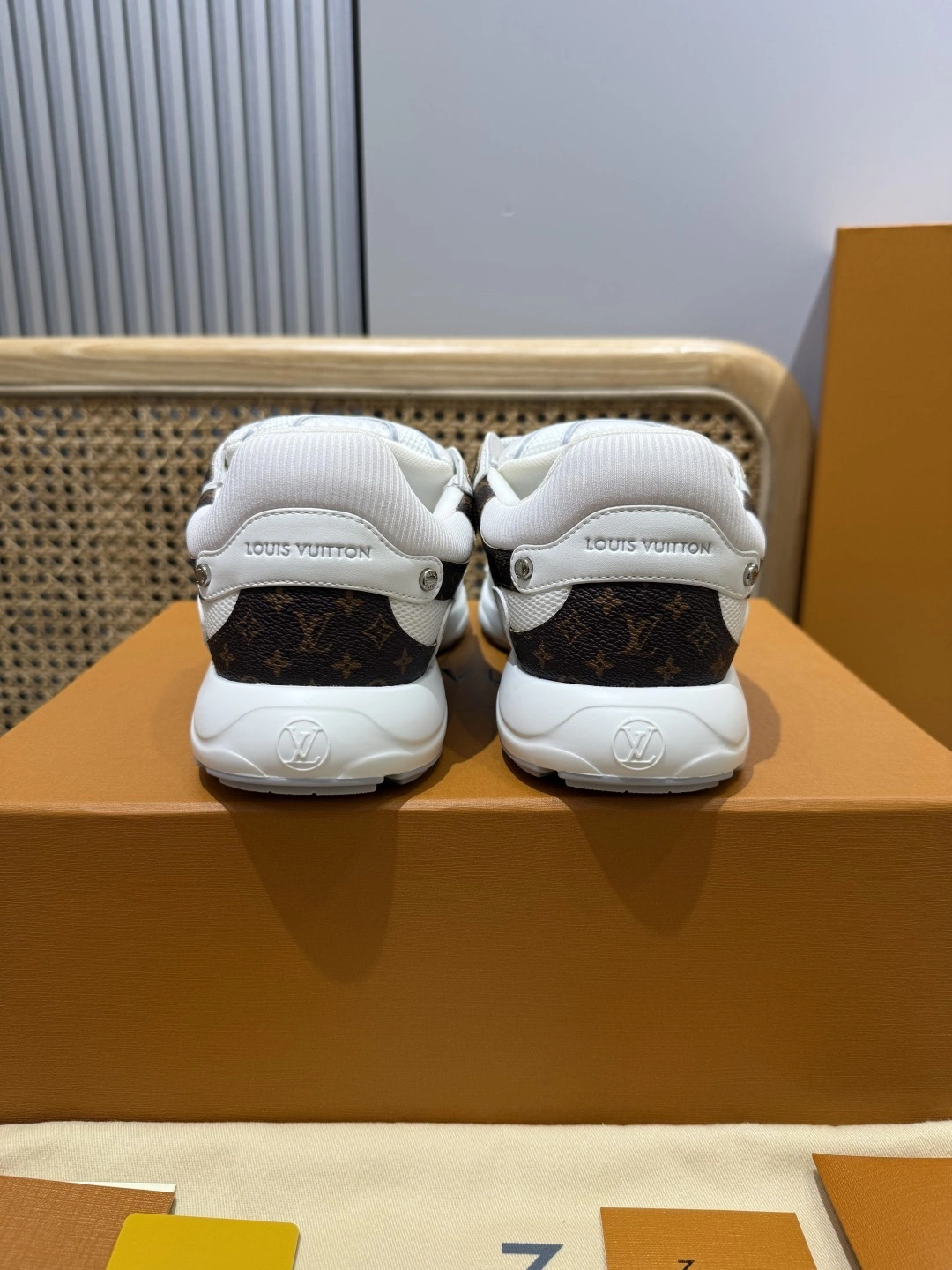 OOBB-- 8V 1AHOEV Olympia Thick soles：3.5cm item：E-X430I0101
